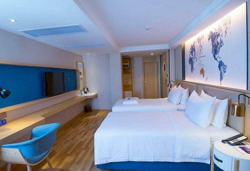 Номер Премиум, Kyriad Marvelous Hotel Shantou Railway Station