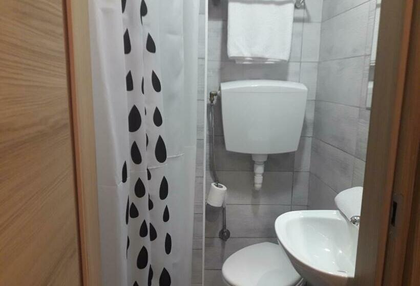 Номер Стандарт Индивидуальный, Achillion Hotel Piraeus