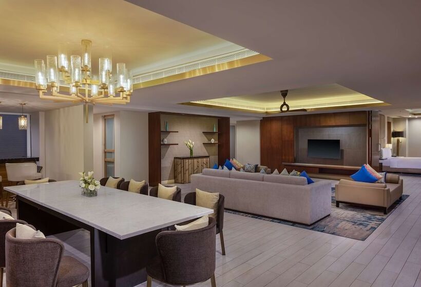Президентский Люкс, Radisson Blu Resort Galle