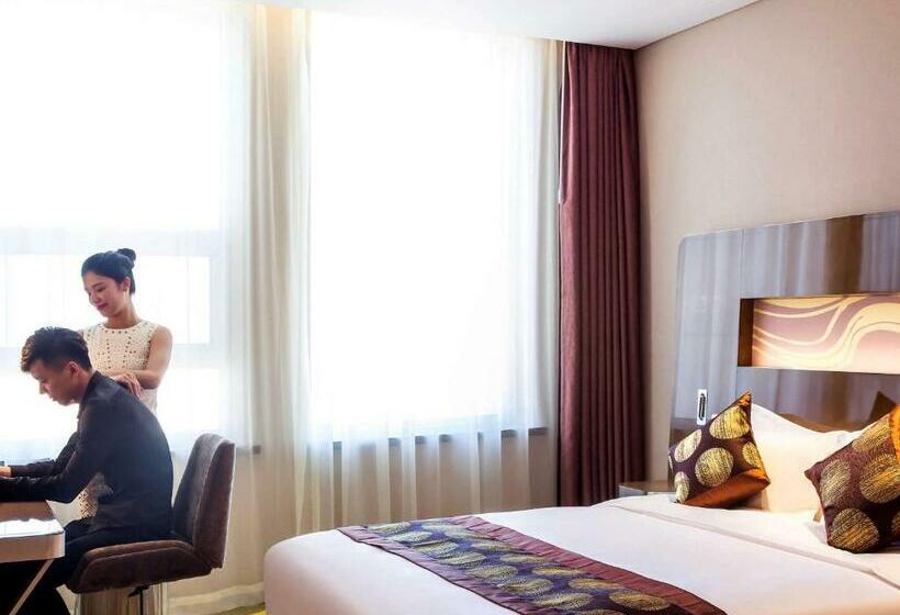 Номер Superior Кровать Кинг, Novotel Daqing Haofang