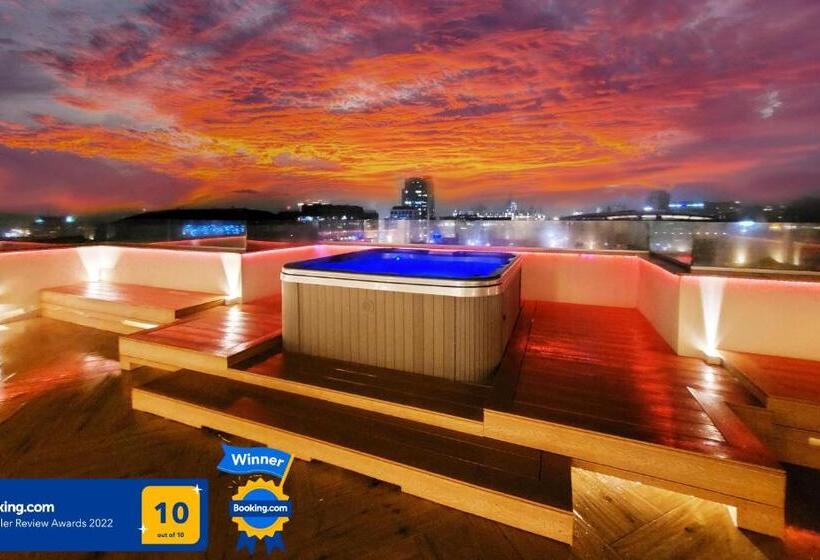 اتاق استاندارد با تخت بزرگ, Terrace Suites Iasi