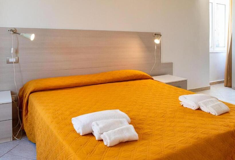 اتاق استاندارد, Solaris Paestum