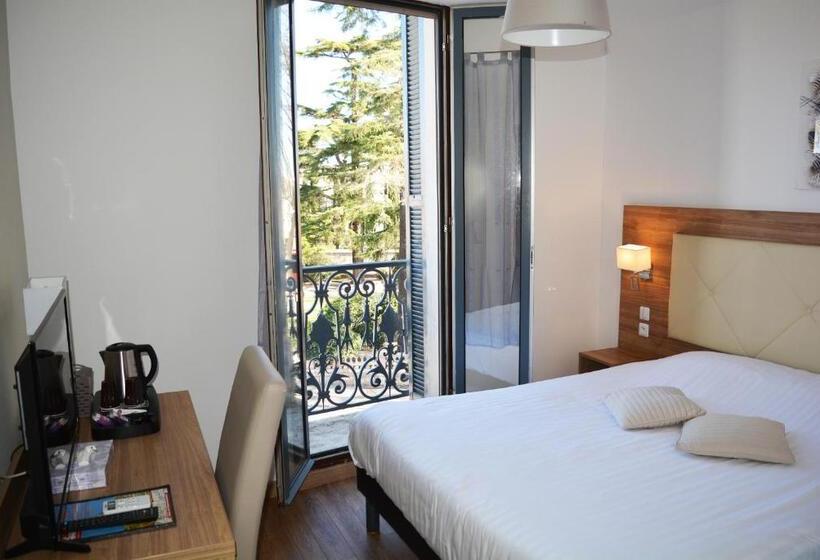 Номер Superior, Le Grand Hôtel Molière