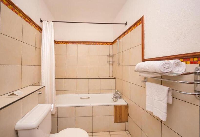 2 Bedroom Suite, The King Post