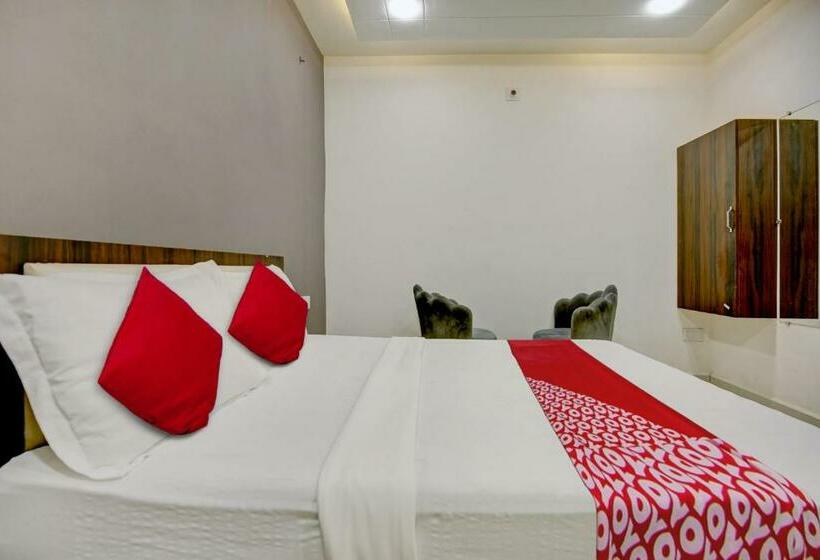 Трехместный Номер Классика, Oyo Flagship Inder Guest House