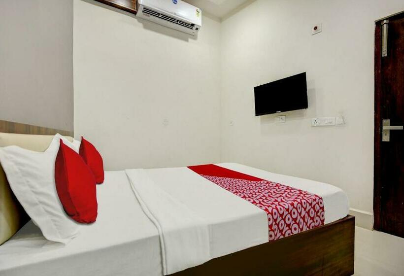 Трехместный Номер Классика, Oyo Flagship Inder Guest House