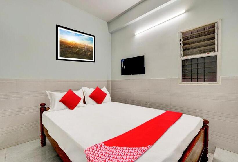 Трехместный Номер Классика, Oyo Flagship Sri Sai Lodge
