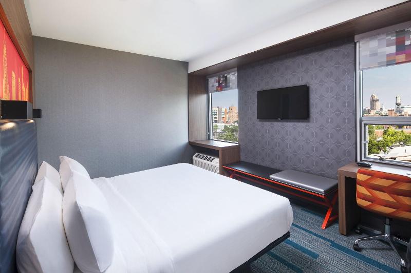 Номер Стандарт, Aloft Syracuse Inner Harbor