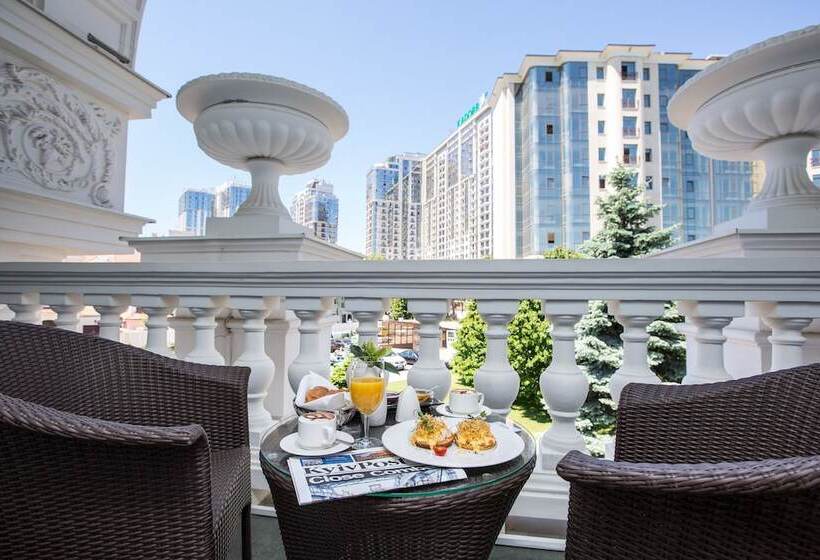 اتاق استاندارد با چشم‌انداز باغ, Kadorr Hotel Resort & Spa
