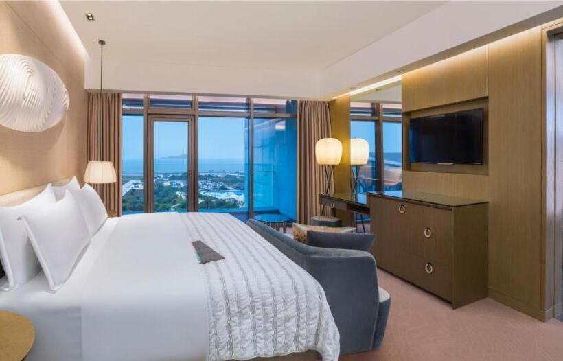 Люкс Кровать Кинг, Le Meridien Qingdao West Coast