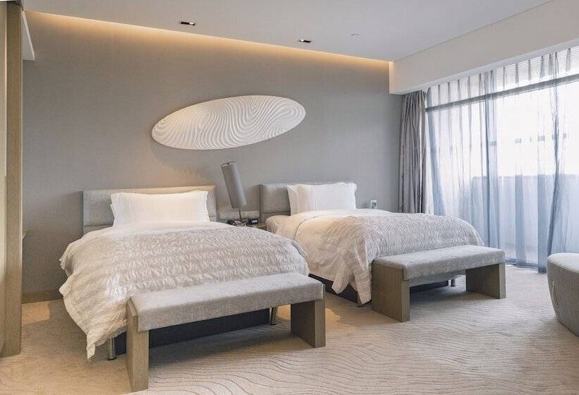 Номер Стандарт 2 Двуспальные Кровати, Le Meridien Qingdao West Coast