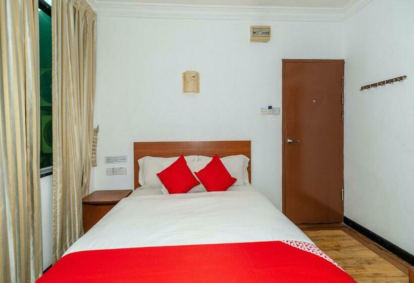 Quarto Deluxe, Switz Paradise