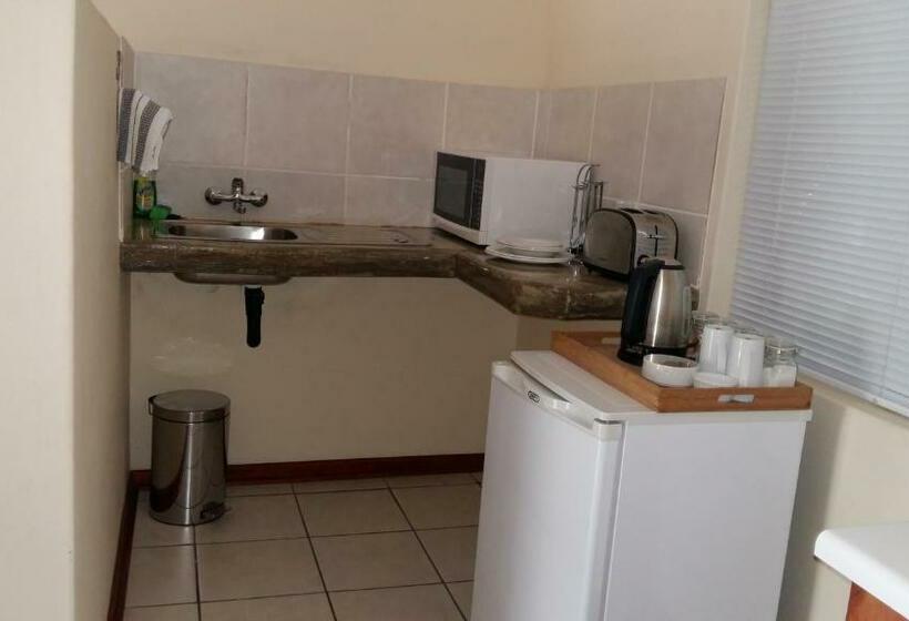 חדר דלוקס, The Guest House Pongola