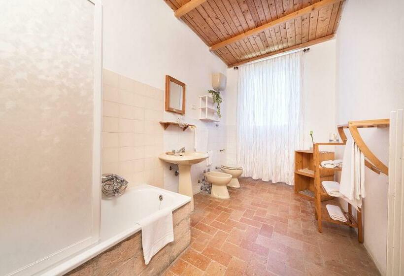 Трехместный Номер Superior, Agriturismo Girolomoni   Monastero