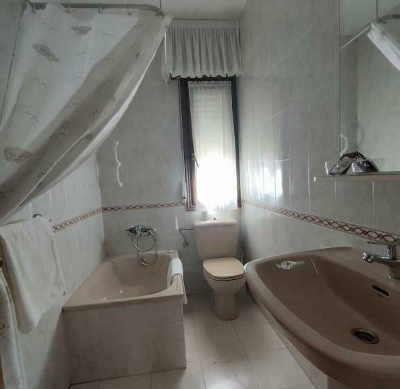 Номер Стандарт, Hostal La Parrilla