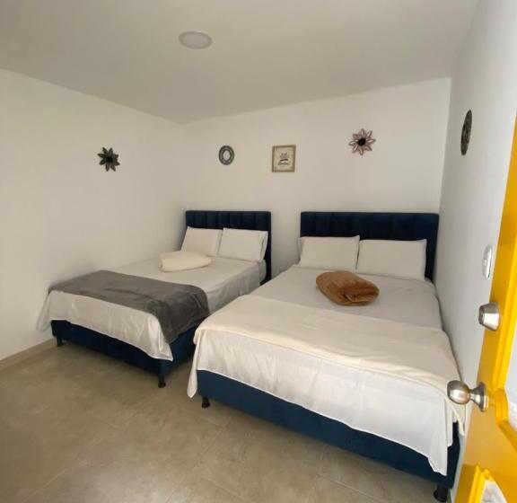 四人标准间, Casona Hotel La Divisa