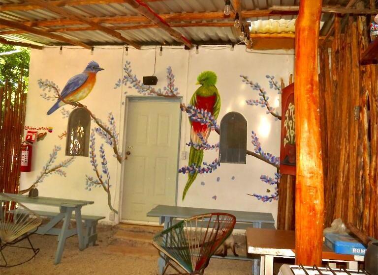 ファミリールーム, Habitación Lahar