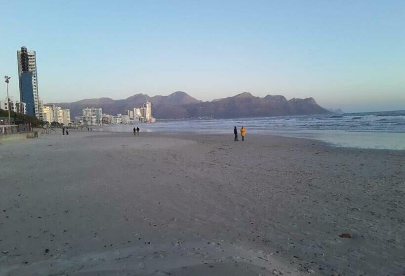 Семейный Номер Вид на Море, Beach Haven Sea Views, Fritzandi, Strand, Cape Town