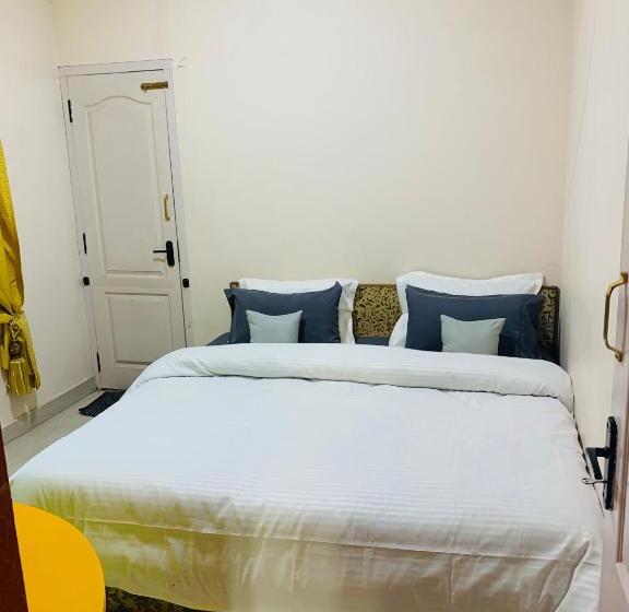 اتاق راحتی سه تخته, Heavenly Stay Ooty