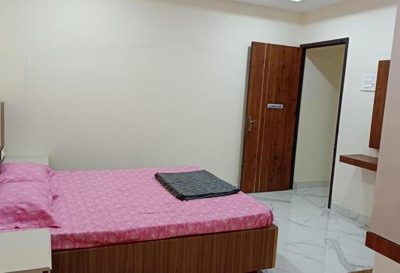 Номер Стандарт, Spn Shubam Rooms