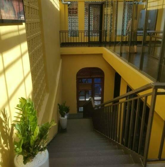 Номер Deluxe, Na Hostel Hue