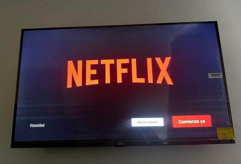 اتاق استاندارد سه نفره, Artistico