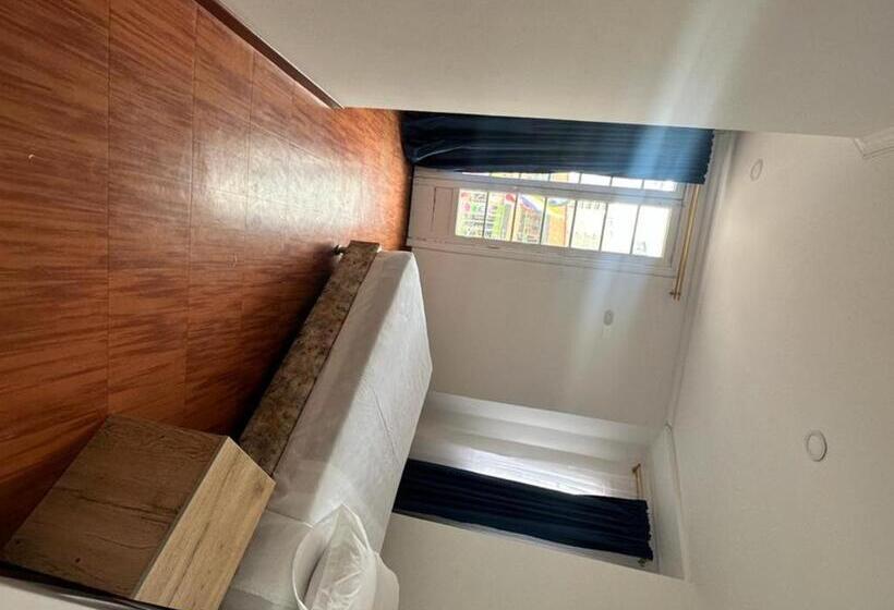 اتاق استاندارد یک نفره, Artistico