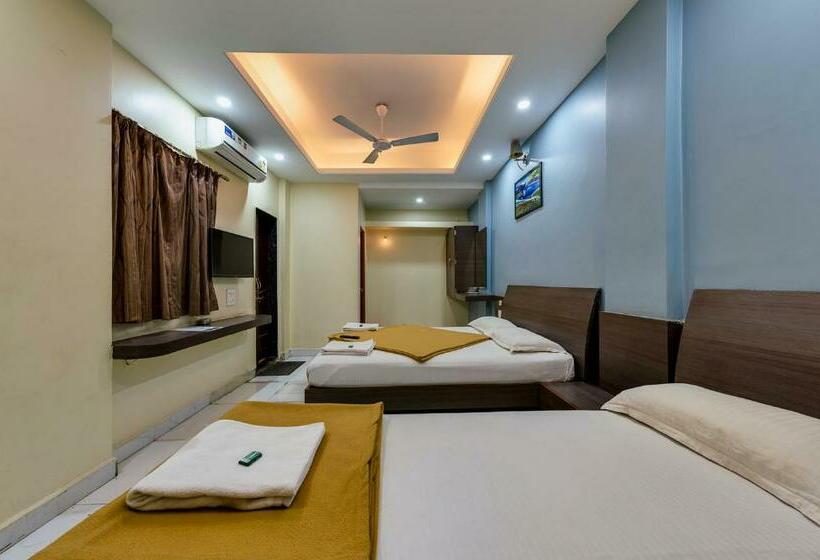 Четырехместный Номер Стандарт, Radhakrishna Couple Friendly