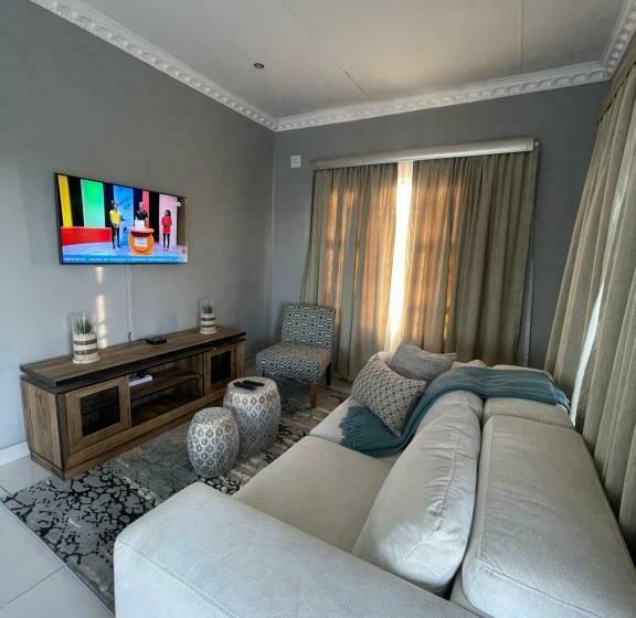 Вилла 2 Спальни, Kings View Exclusive Villas