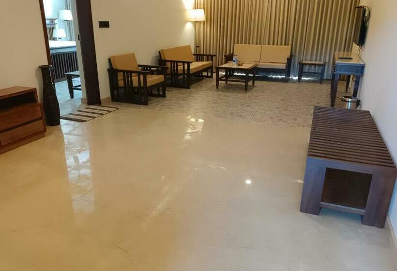 带大床的豪华间, Uva Sands Beach Resort