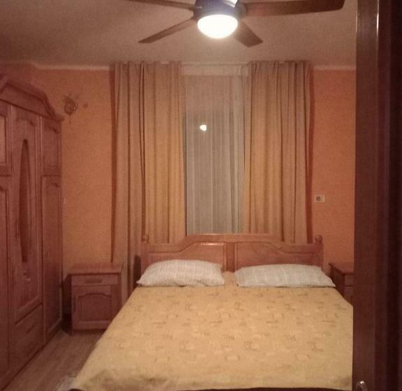 اتاق استاندارد, Casa Roman