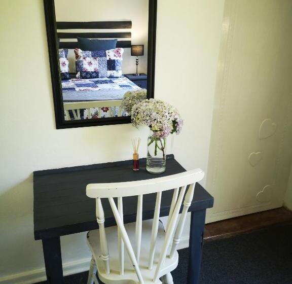 Апартаменты 2 Спальни, Dublin Guest House