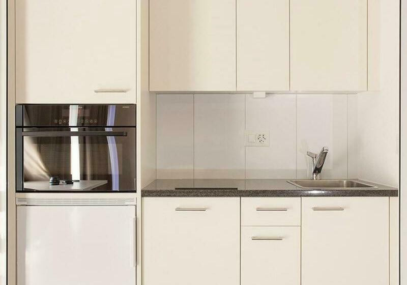 Студия Deluxe, Los Lorentes Hotel Bern Airport