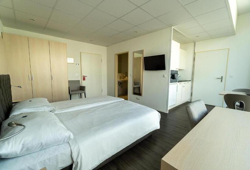 Студия Deluxe, Los Lorentes Hotel Bern Airport