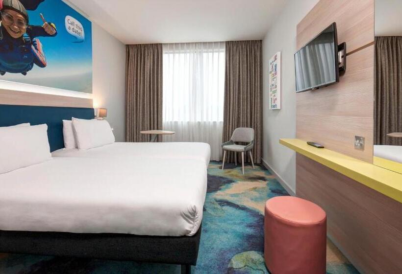 标准间, Ibis Styles London Heathrow Airport