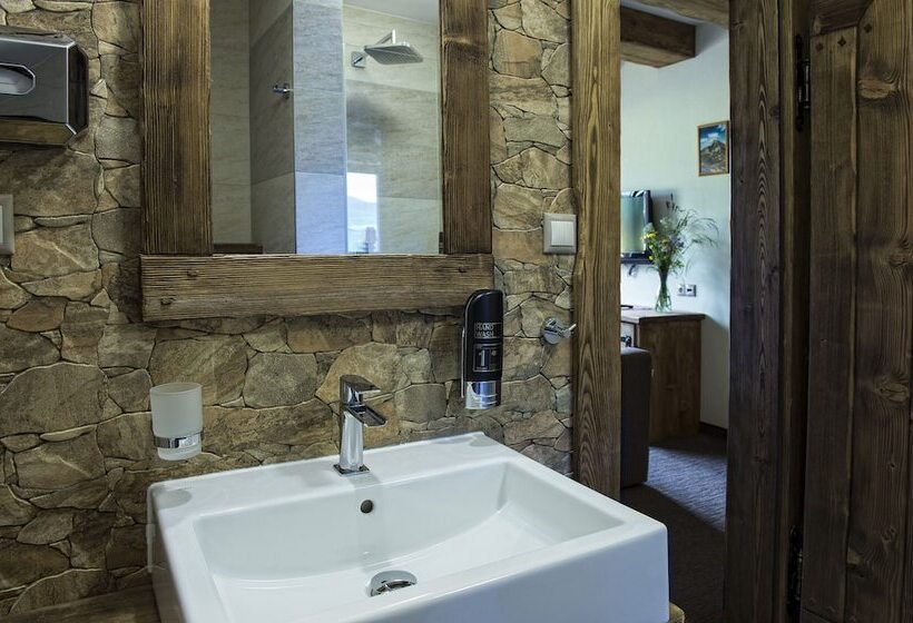 Номер Комфорт, Wellness Penzion Strachan