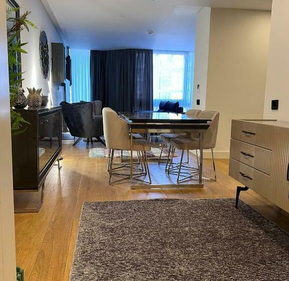 استودیوی استاندارد, Comfortable Living Space  Fully Equipped Apartment  Pullman