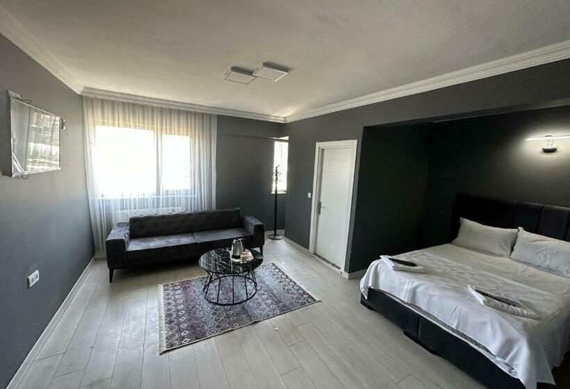 Номер Стандарт с Балконом, Arena Resort Otel Kagıthane