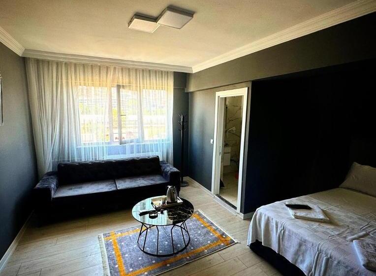 Номер Стандарт с Балконом, Arena Resort Otel Kagıthane