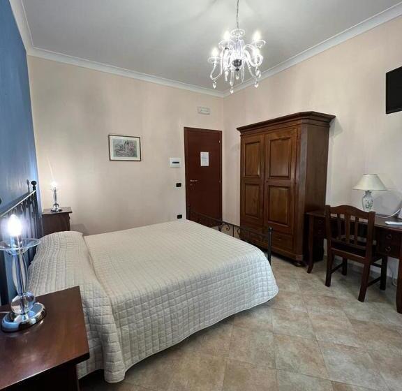 Номер Стандарт Вид на Сад, Relais Castello Vassallo