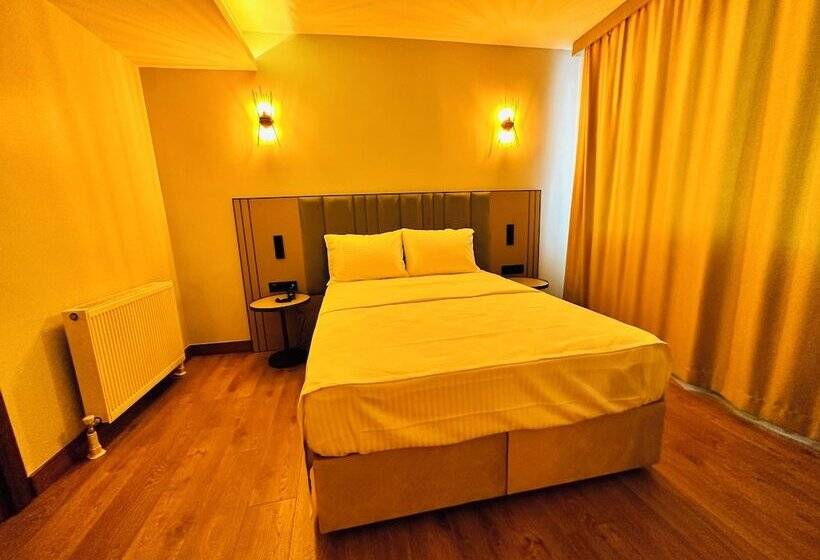 Номер Стандарт, Nice Royal Suite