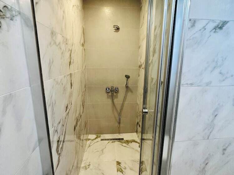 Номер Economy, Nice Royal Suite