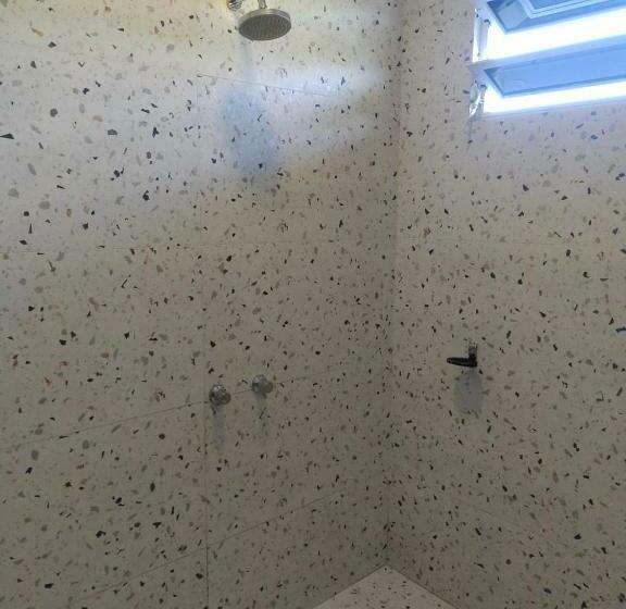 스위트, Motel Kalipso