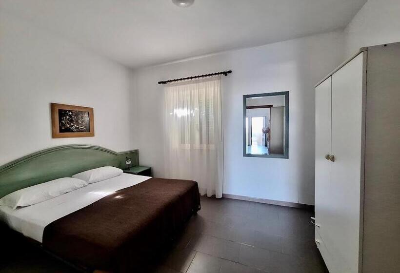 آپارتمان 1 خوابه با چشم‌انداز باغ, Villa Amica