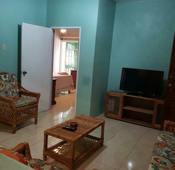 سوییت خانوادگی, Lion’s View Bed & Breakfast