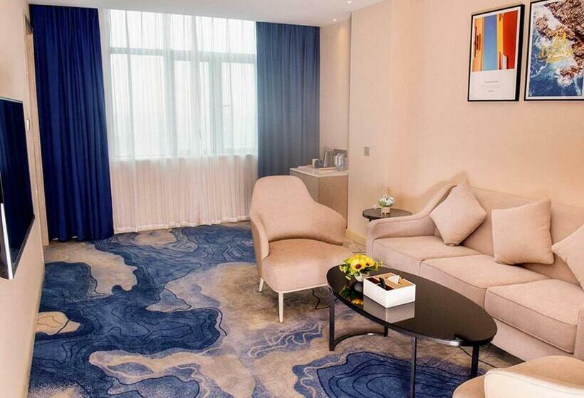 Люкс Премиум, Kyriad Marvelous Hotel Hengyang Changning