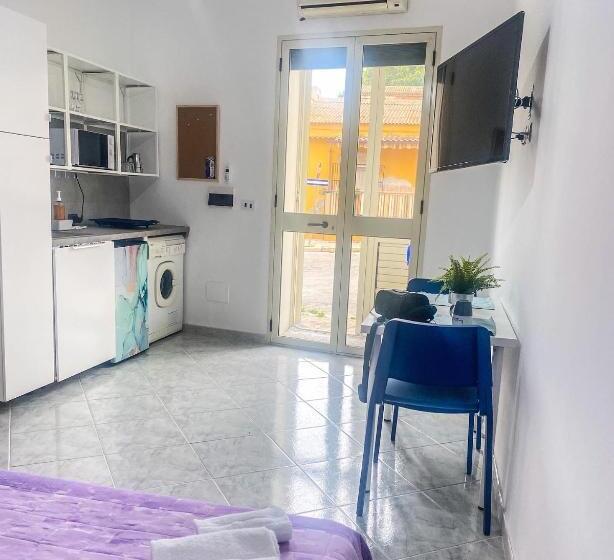 استودیوی استاندارد, Il Suono Della Conchiglia
