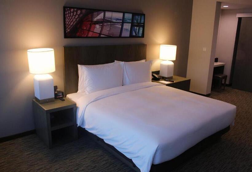 Стандартный Номер Кровать Кинг, Hyatt House Shenzhen Airport