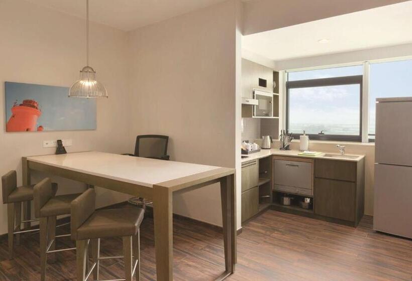 Студио Стандарт Кровать Кинг, Hyatt House Shenzhen Airport