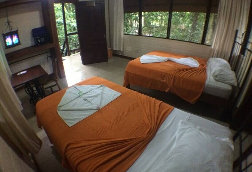 오두막, Rana Roja Lodge